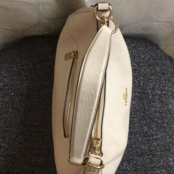 Beige Coach Bag Leather SOLD - Picture 8 of 13